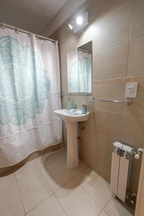 Moderno Departamento Centrico En San Martin De Los Andes - Habitatsma Eksteriør bilde