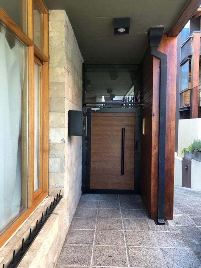 Moderno Departamento Centrico En San Martin De Los Andes - Habitatsma Eksteriør bilde